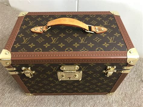 louis vuitton vintage box|Louis Vuitton hard case.